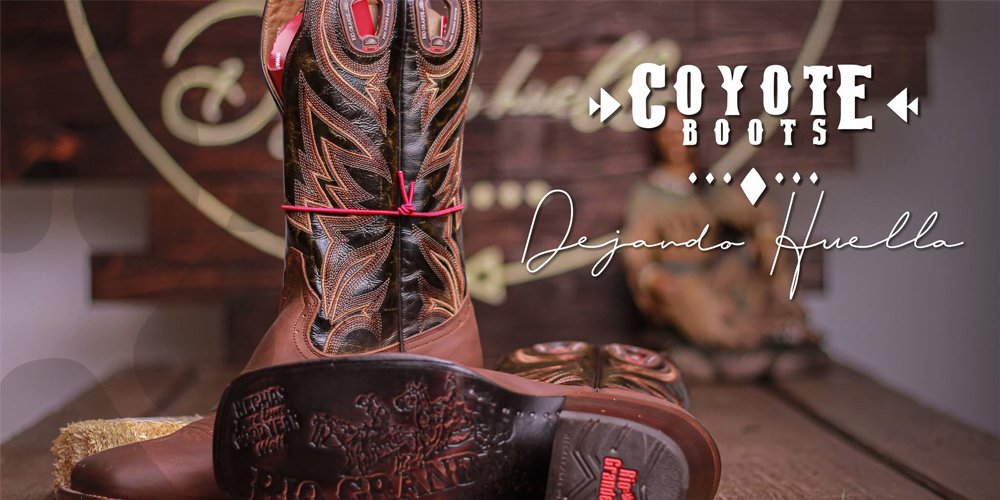Logo Coyote Boots